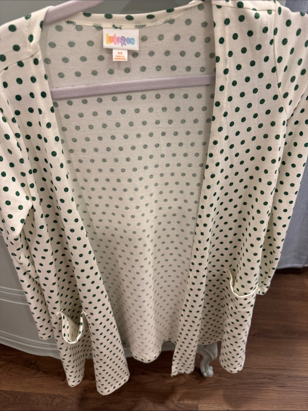 LuLaRoe Cream Cardigan med with Green Polka Dots xxs NWT